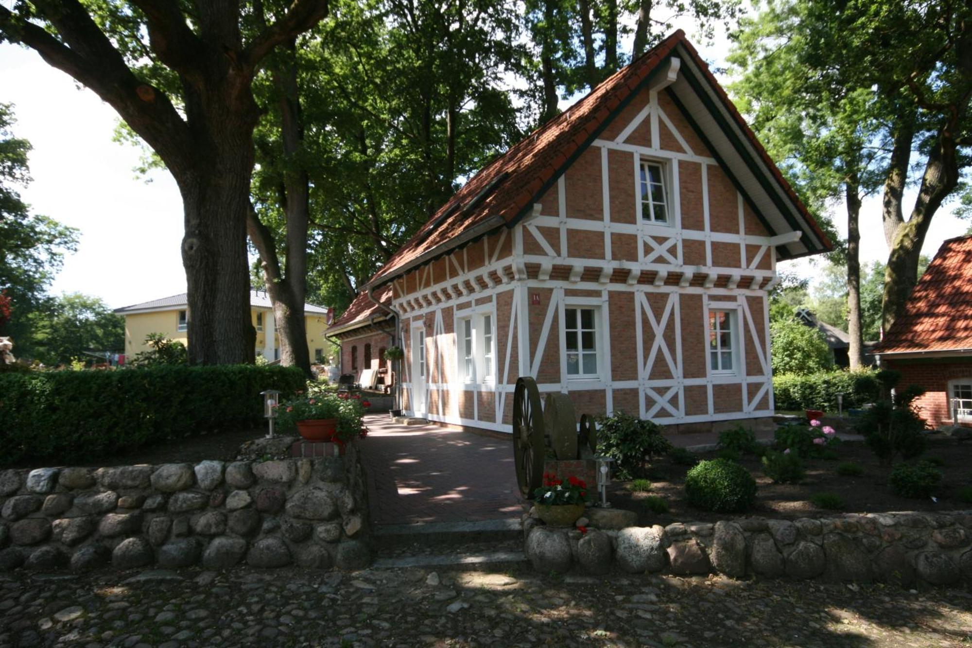 Ferienhaus Erhorn, E-Bike, Bettwaesche Und Handtuecher Zubuchbar 诺尔登堤岸布赫霍尔茨 外观 照片