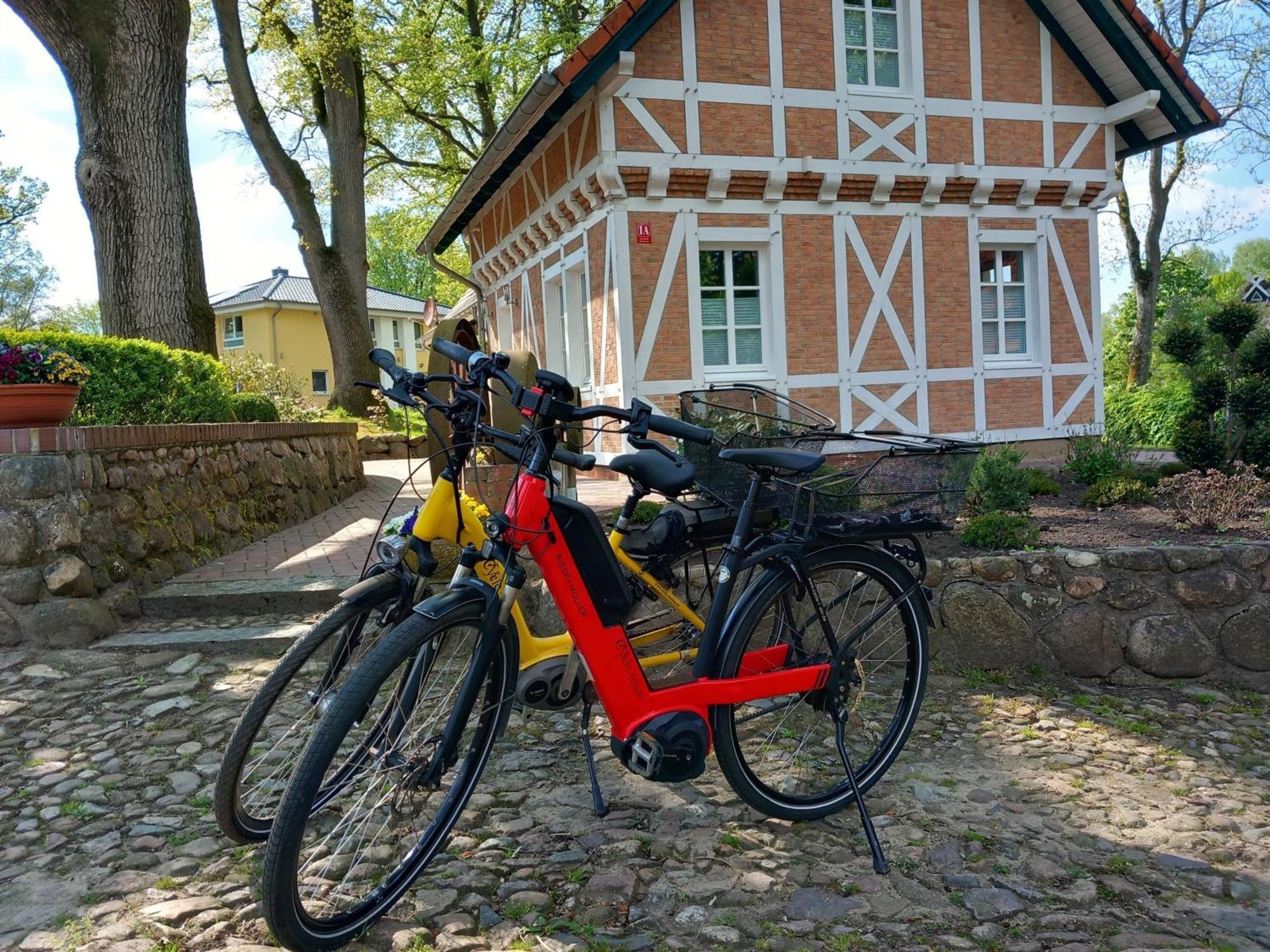 Ferienhaus Erhorn, E-Bike, Bettwaesche Und Handtuecher Zubuchbar 诺尔登堤岸布赫霍尔茨 外观 照片